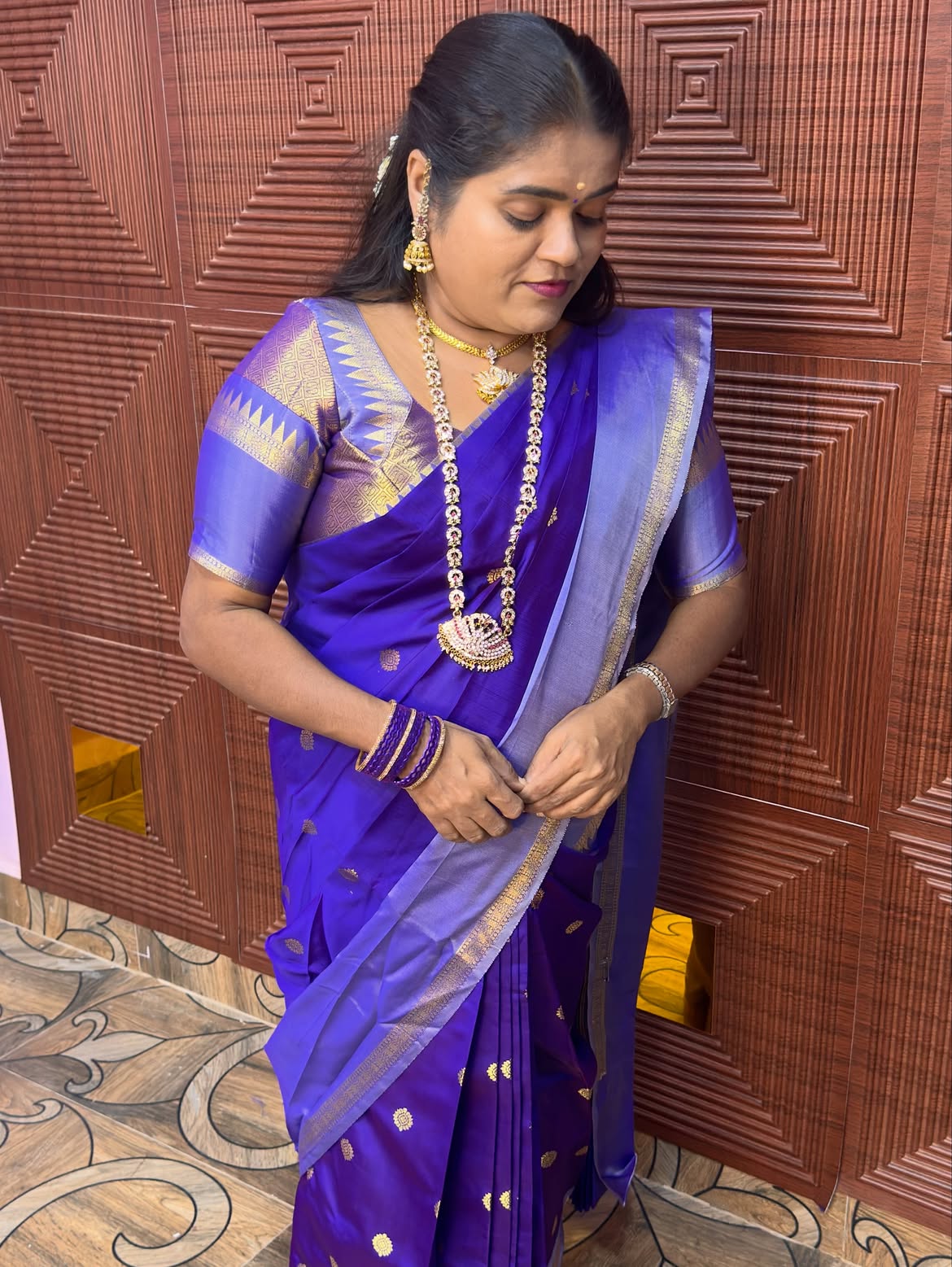BANARASI SOFT SILK SAREE (Vaira Oosi)