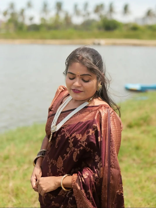 SEMI Georgette Saree