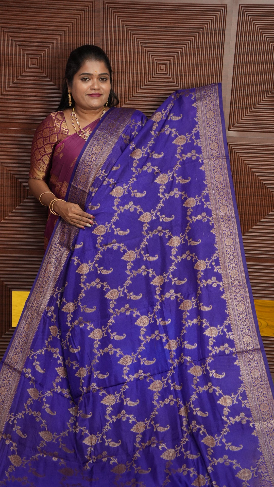 SEMI Georgette Saree w