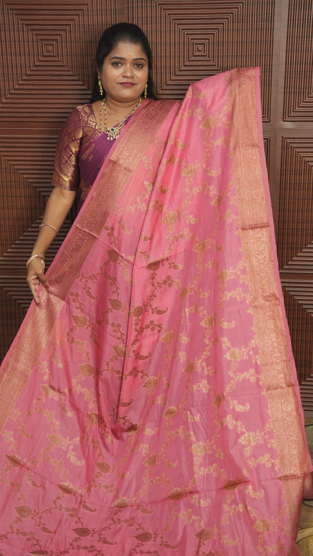 SEMI Georgette Saree