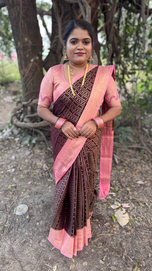 Vaira Oosi Warm Silk Sarees ( PEACH)