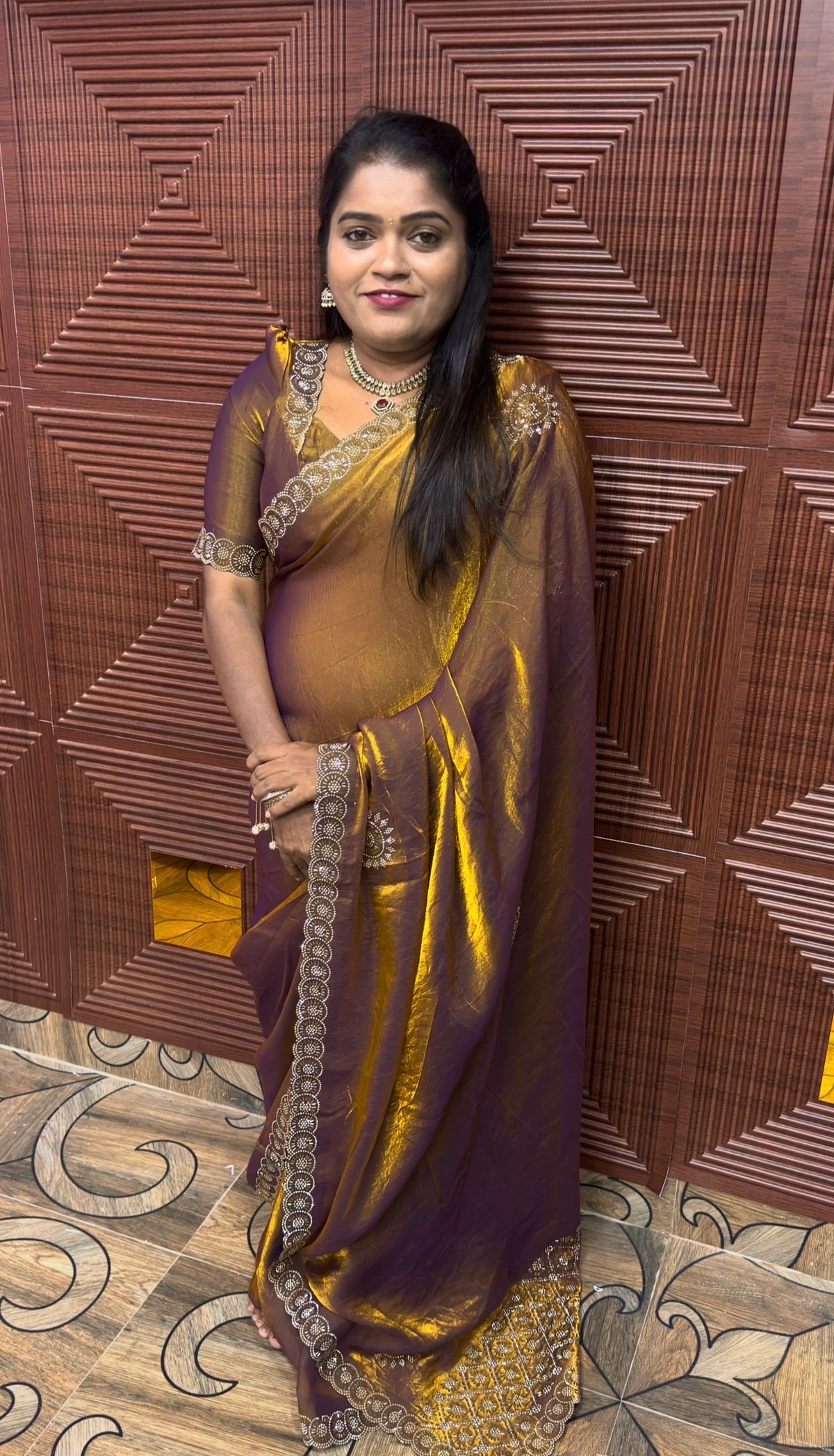 DESIGNER SAREE ( Hon)