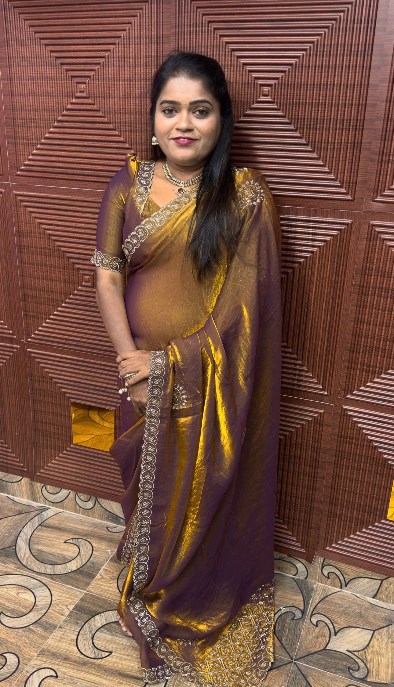 DESIGNER SAREE ( Hon)