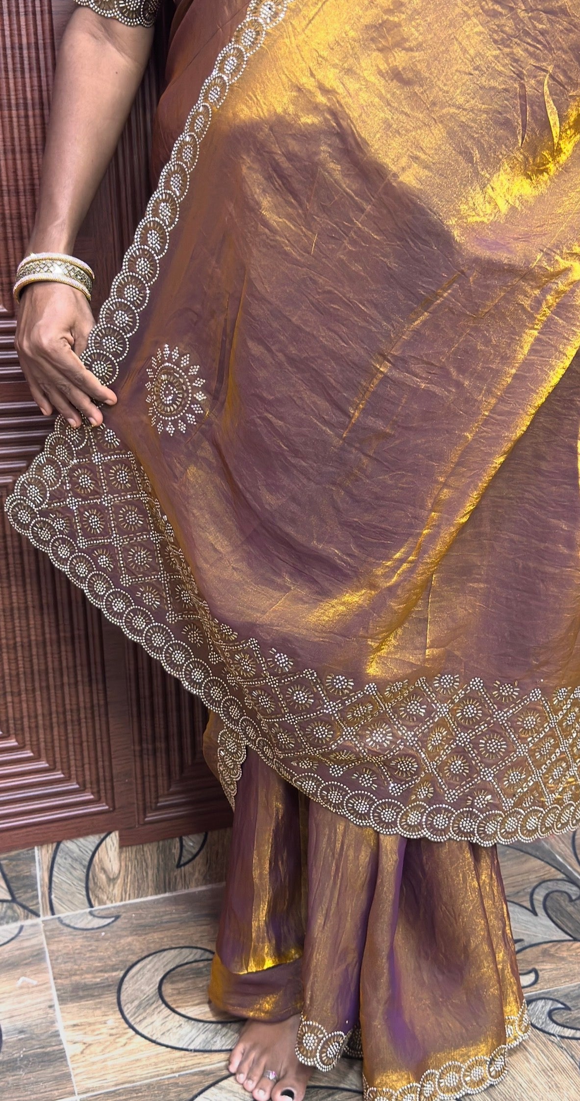 DESIGNER SAREE ( Hon)