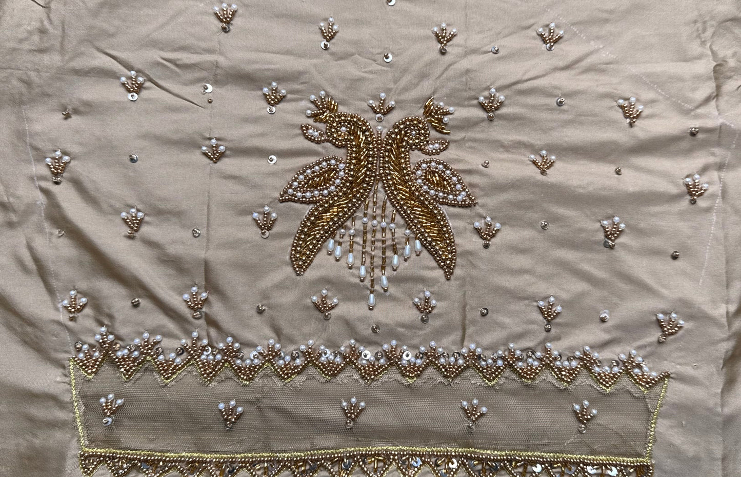 ✨ Elegant Aari Work Blouse Material ✨