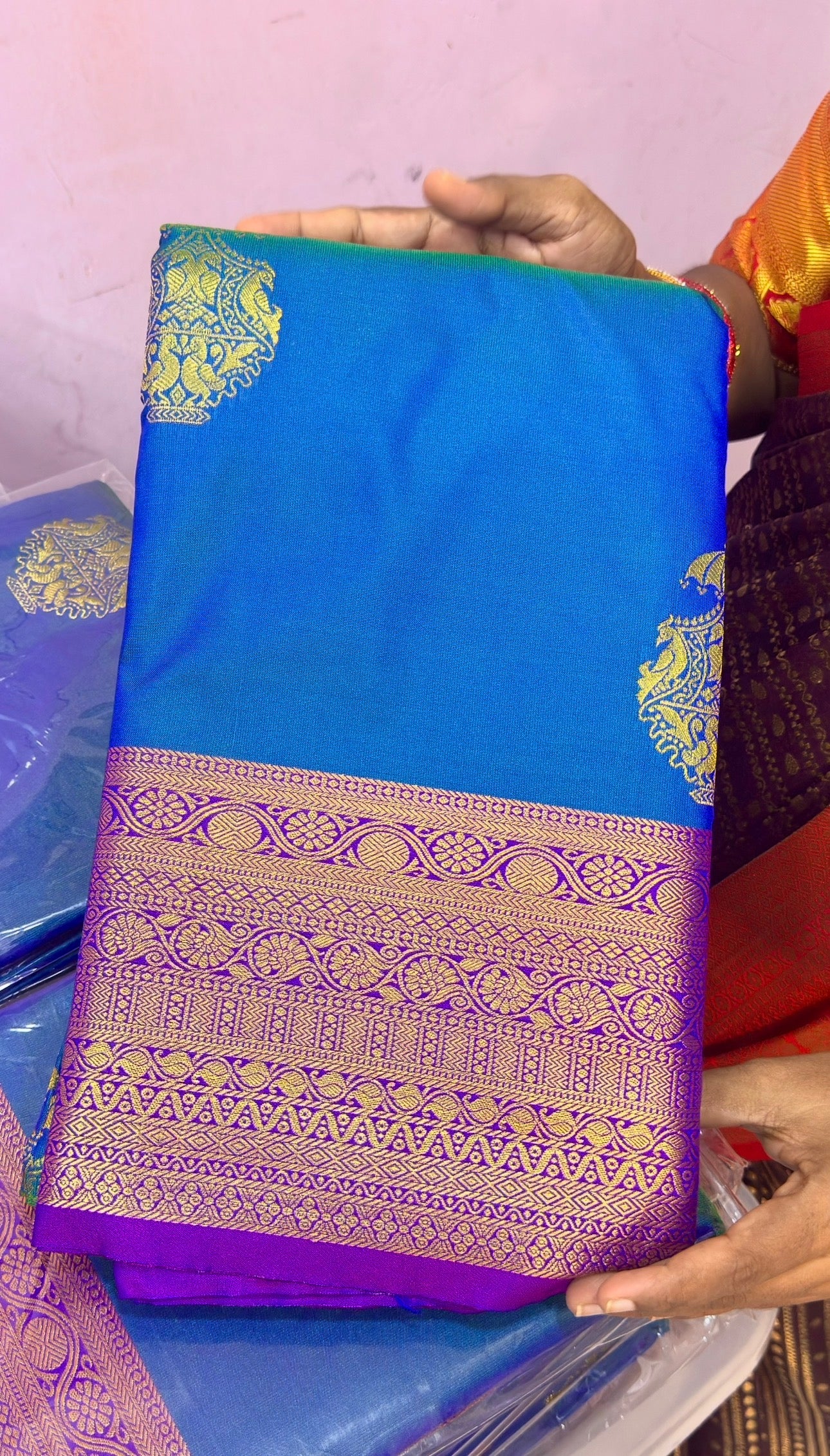 PREMIUM KANCHI SILK SAREE )M2