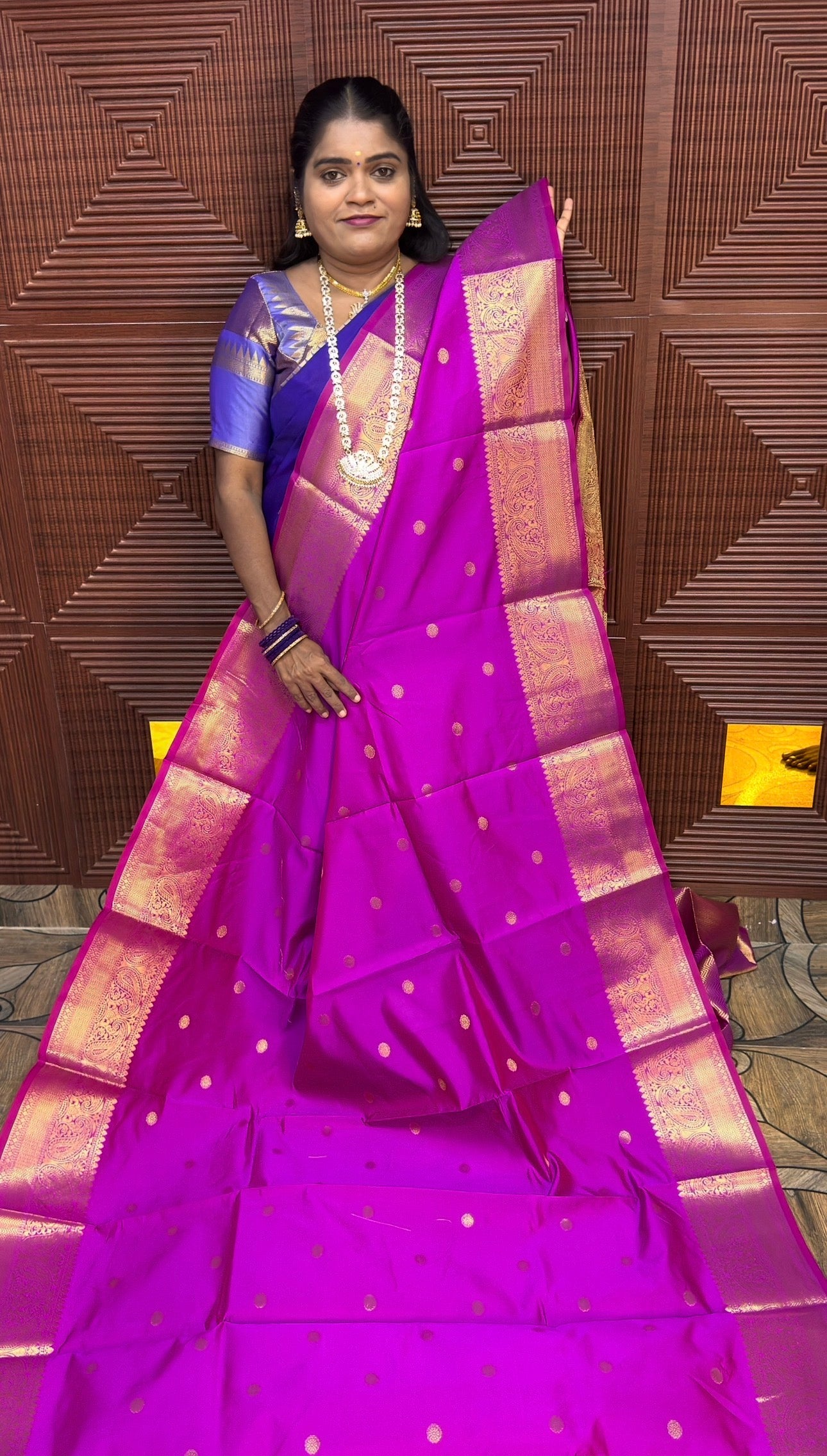 BANARASI SOFT SILK (Dark pink )