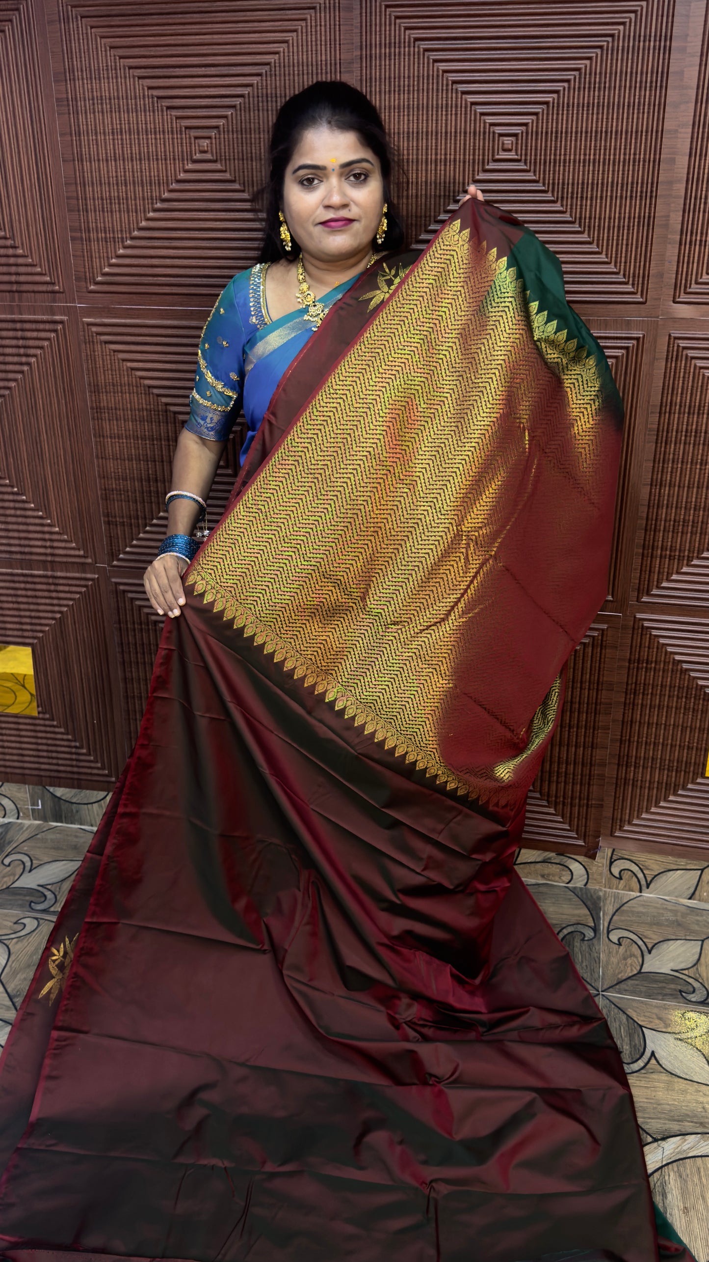 Kanchi Soft Silk Saree( GR)