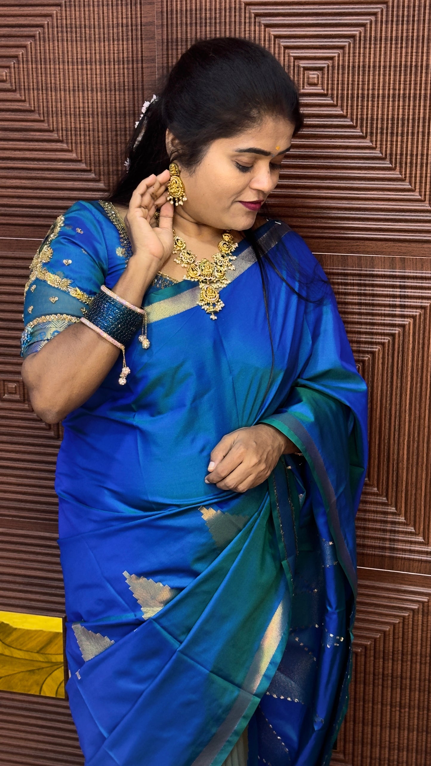 KANCHI SOFT SILK SAREE ( TE- BLUE) PRE BOOKING 3 WEEKS DISPATCH