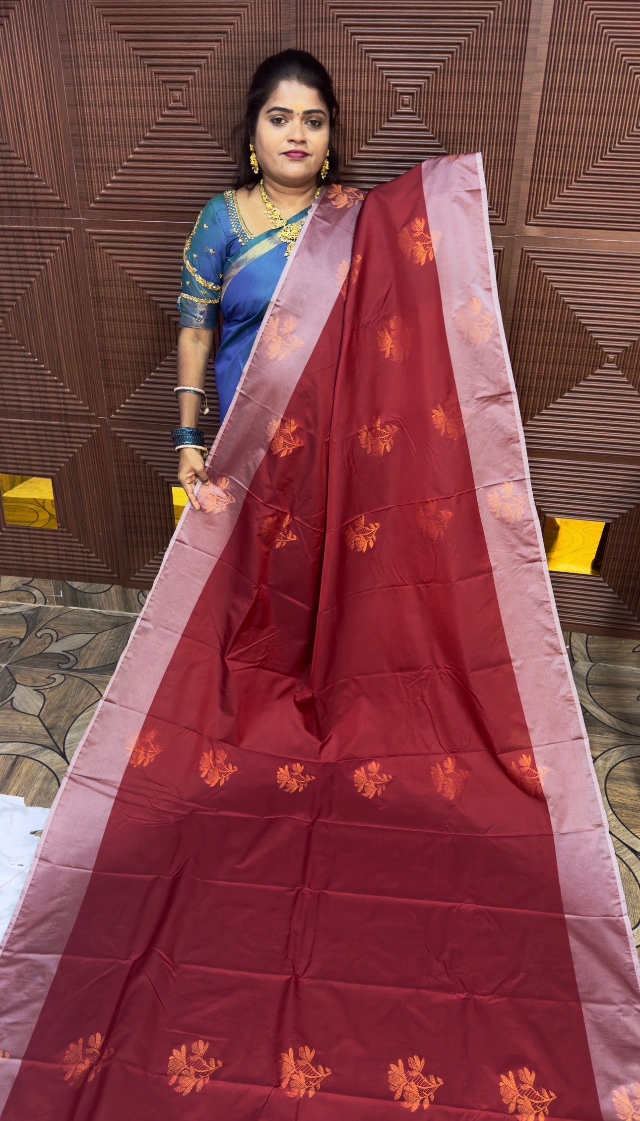 Kanchi Soft Silk Saree(Pk)