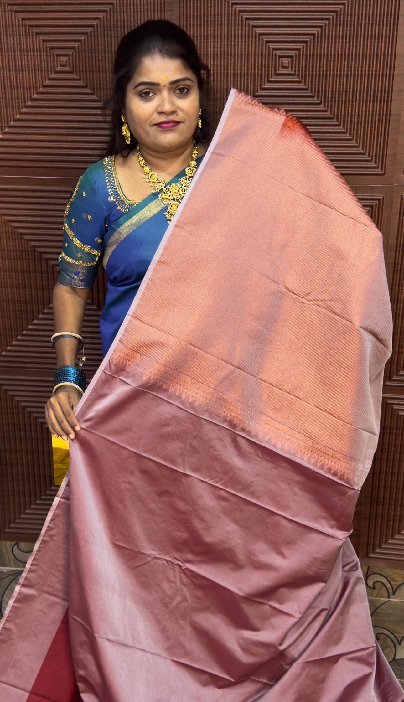 Kanchi Soft Silk Saree(Pk)