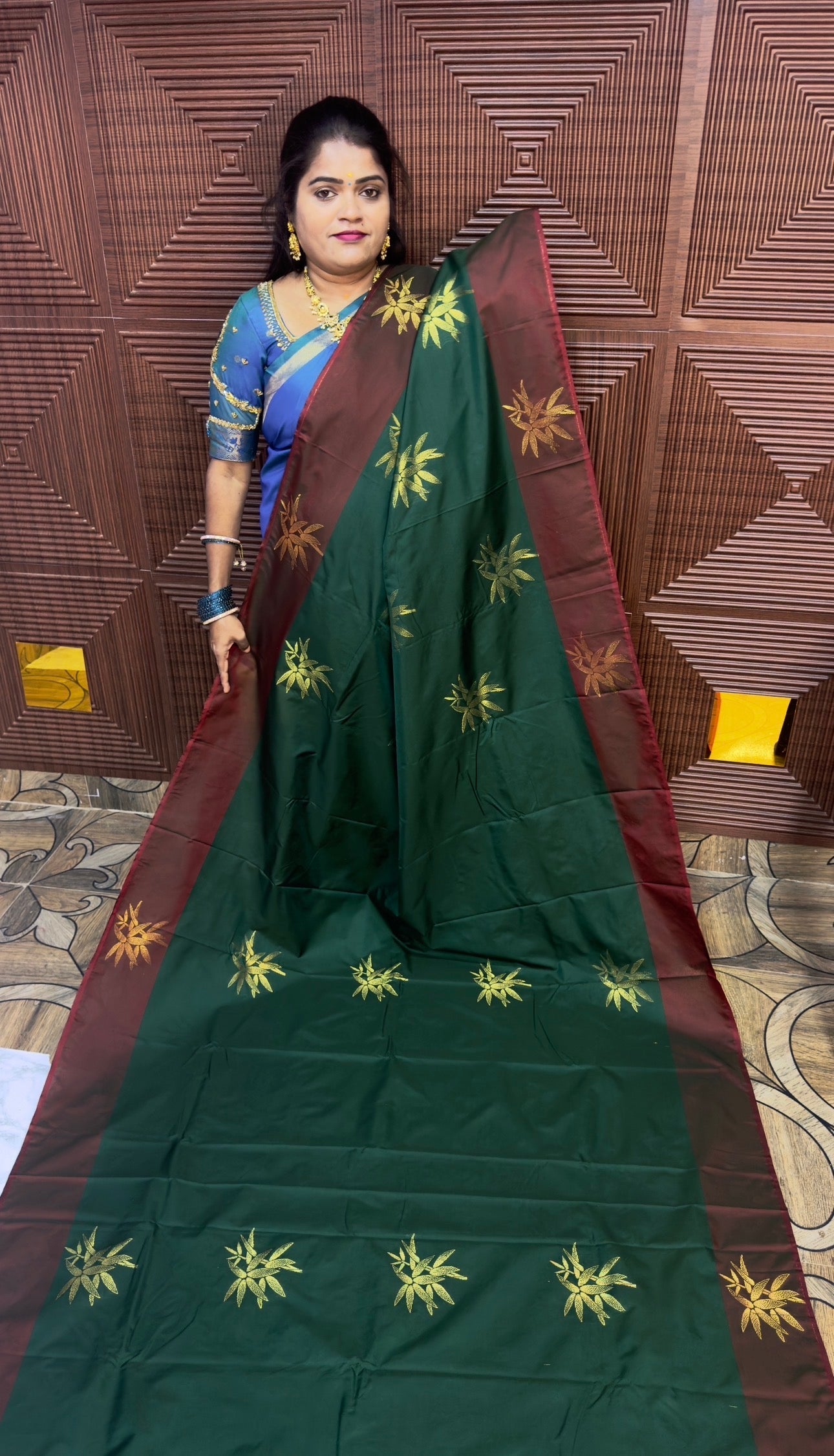 Kanchi Soft Silk Saree( GR)