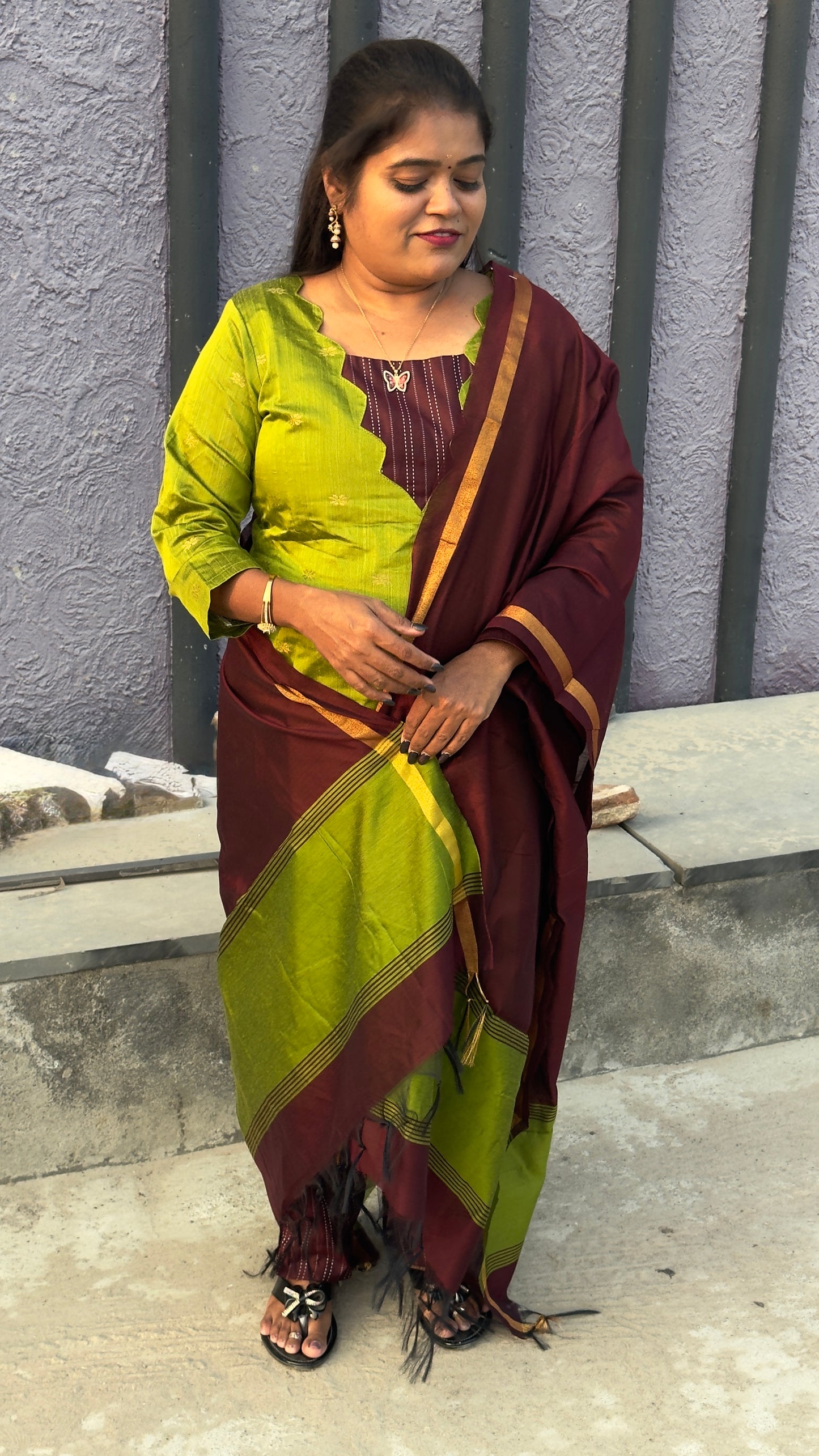 UnStitched raw silk material ( stiched available)