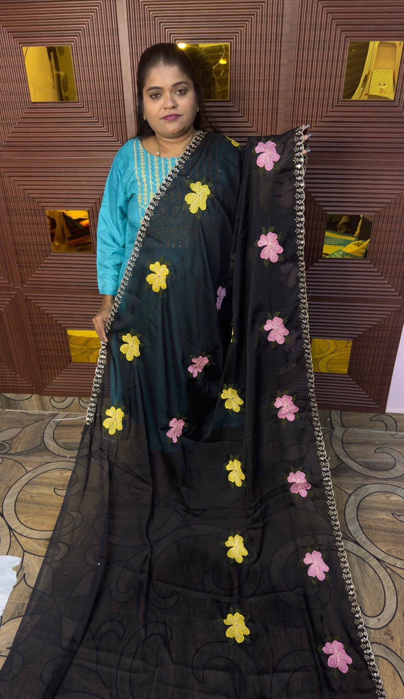 GEORGETTE MATERIAL DESIGNER SAREE (b)