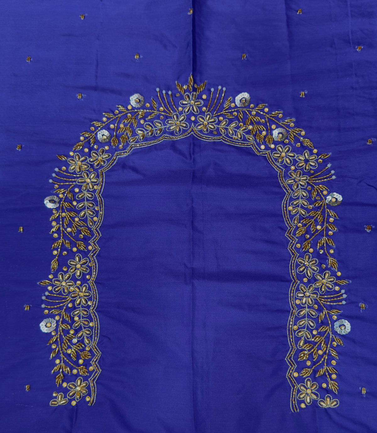 ✨ Elegant Aari Work Blouse Material ✨