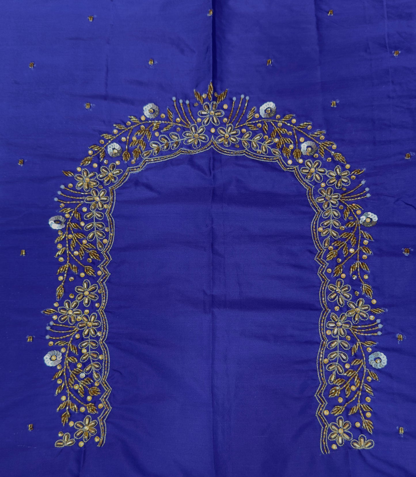 ✨ Elegant Aari Work Blouse Material ✨
