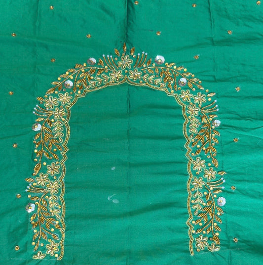 ✨ Elegant Aari Work Blouse Material ✨