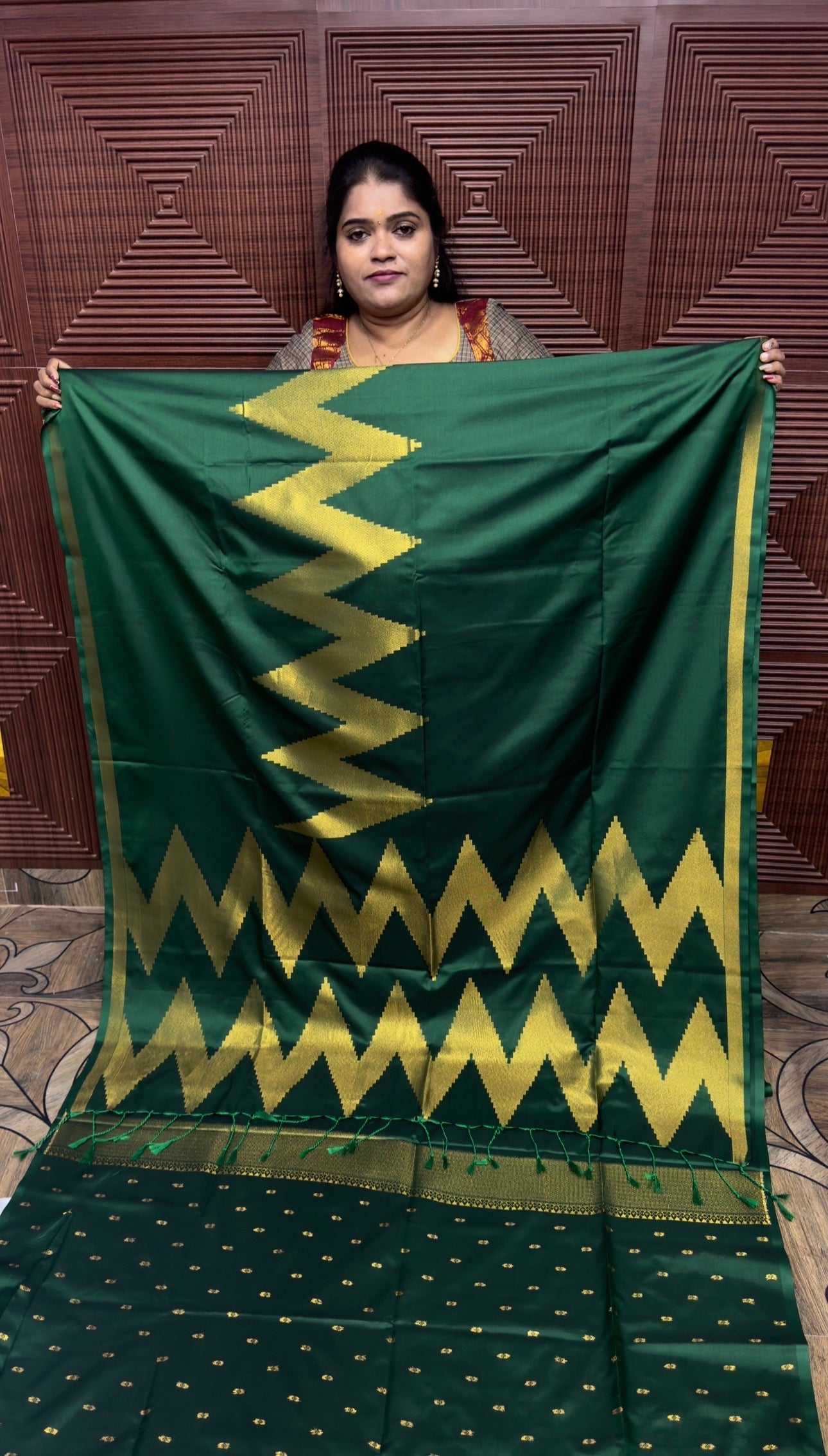 KANCHI SOFT SILK SAREE ( TE-DARK GREEN)