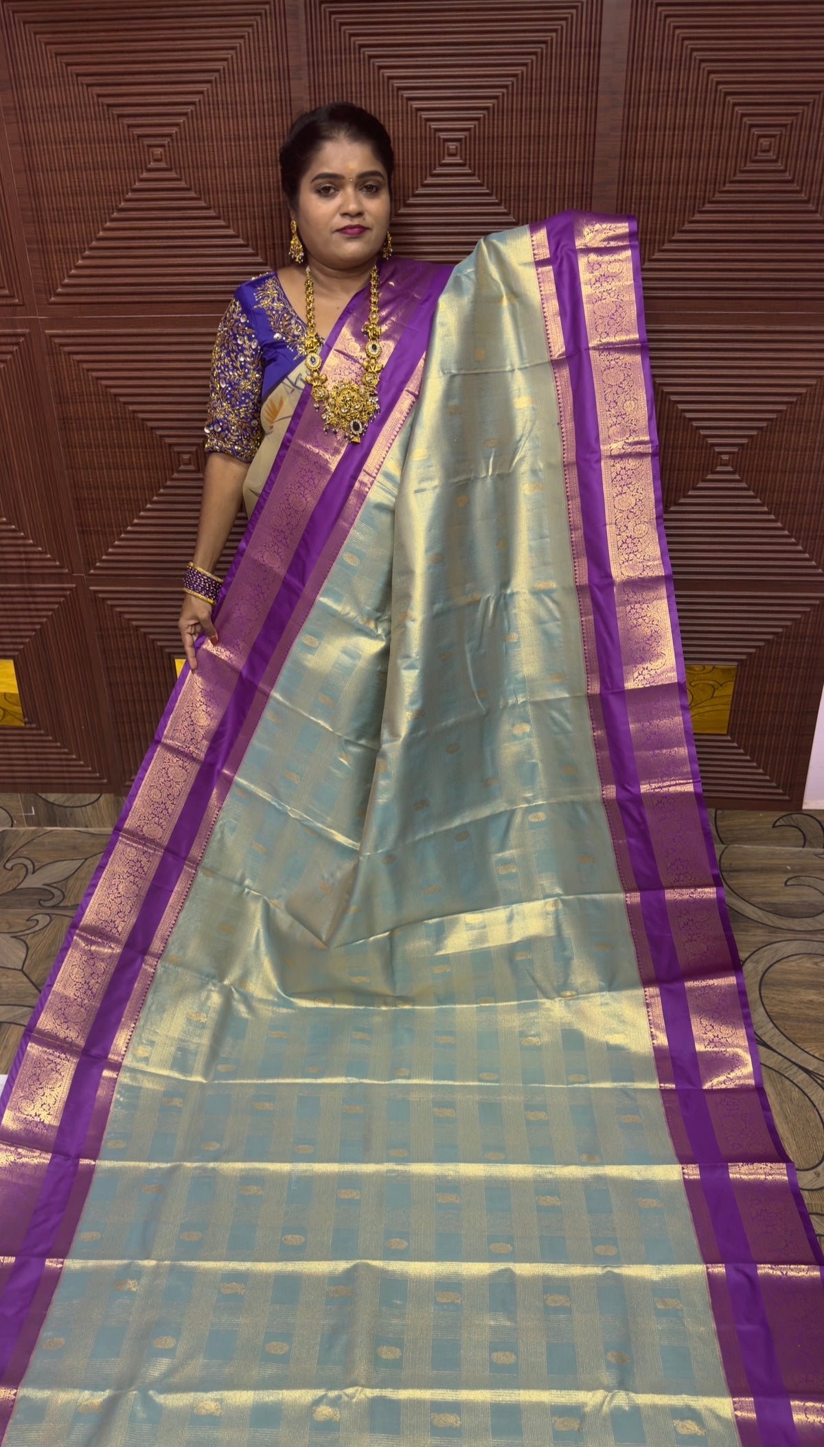 PREMIUM TISSUE SAREE ( Bridal Collection) (g)