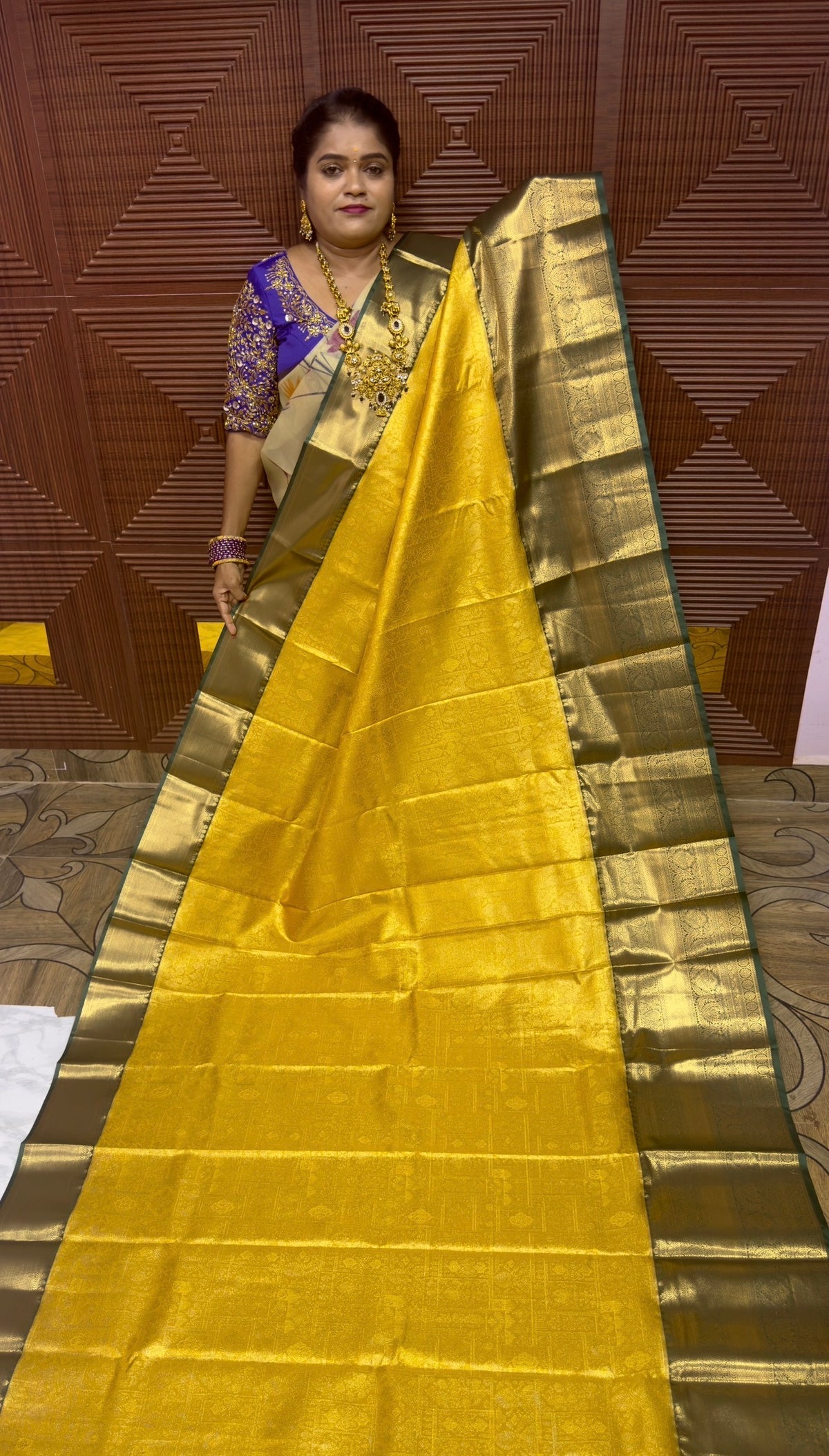PREMIUM TISSUE SAREE ( Bridal Collection)