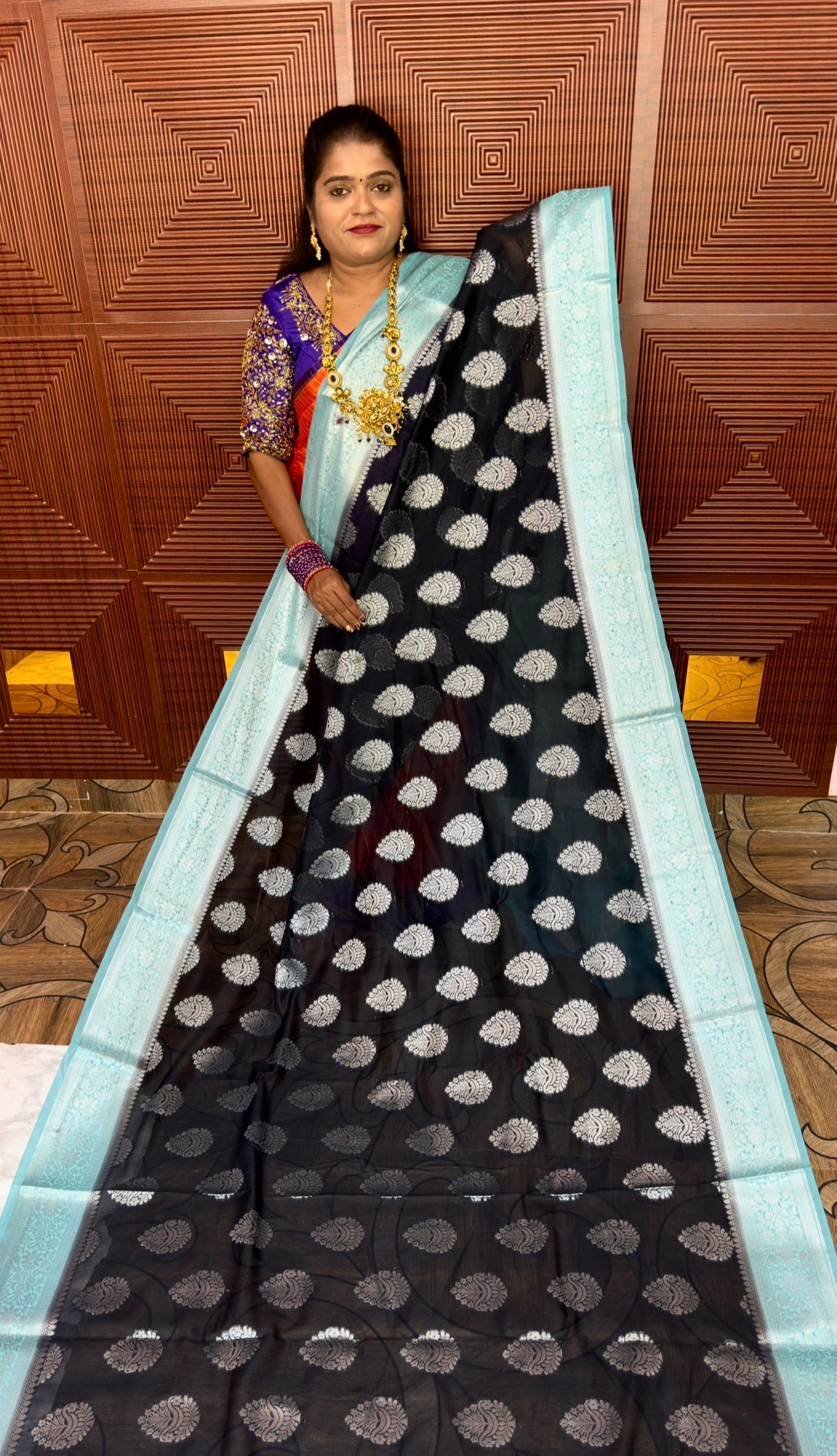 WARM SILK SAREE (bl)