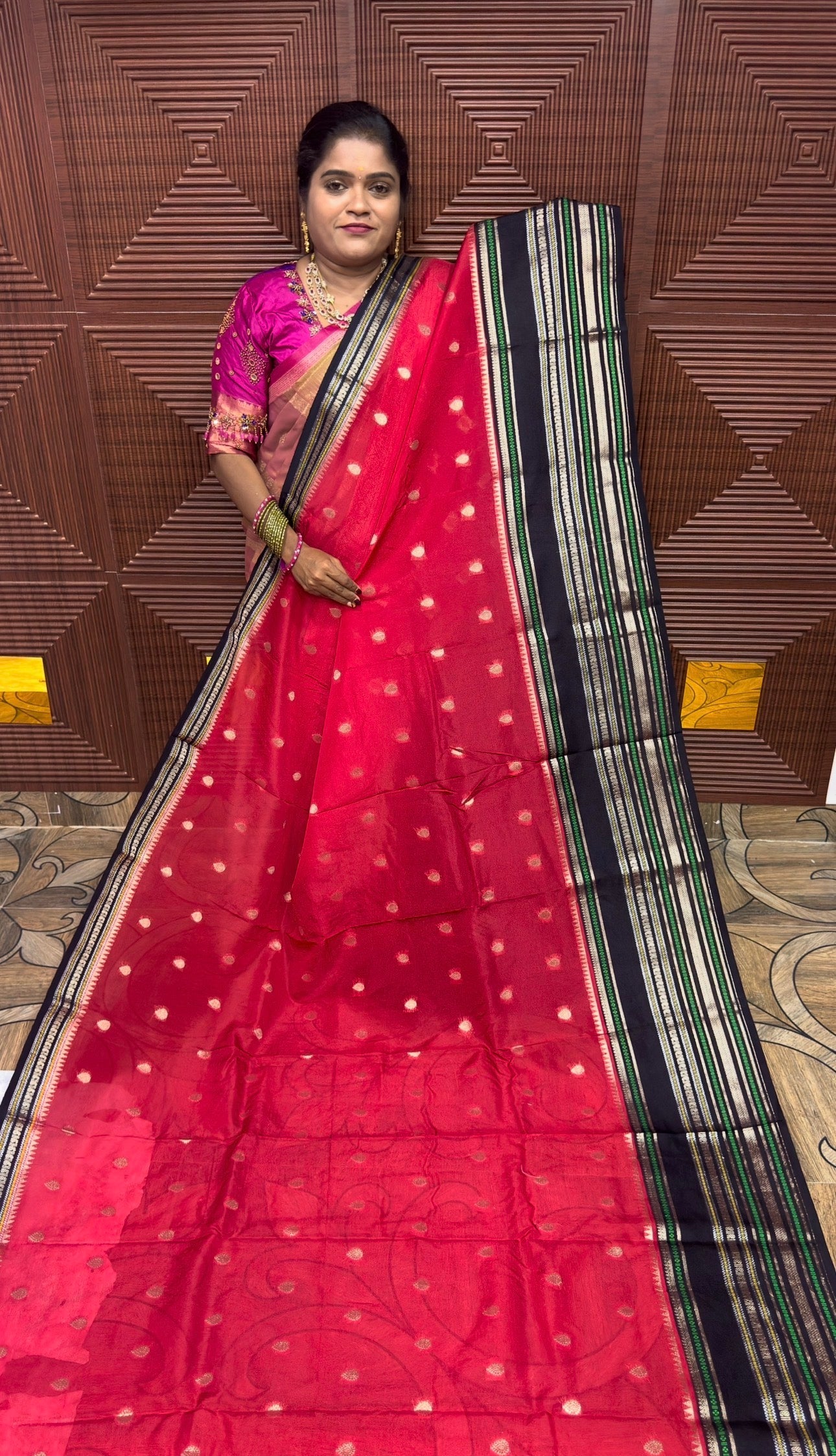 Warm silk saree (R/B) PRE BOOKING 15 DAYS DISPATCH