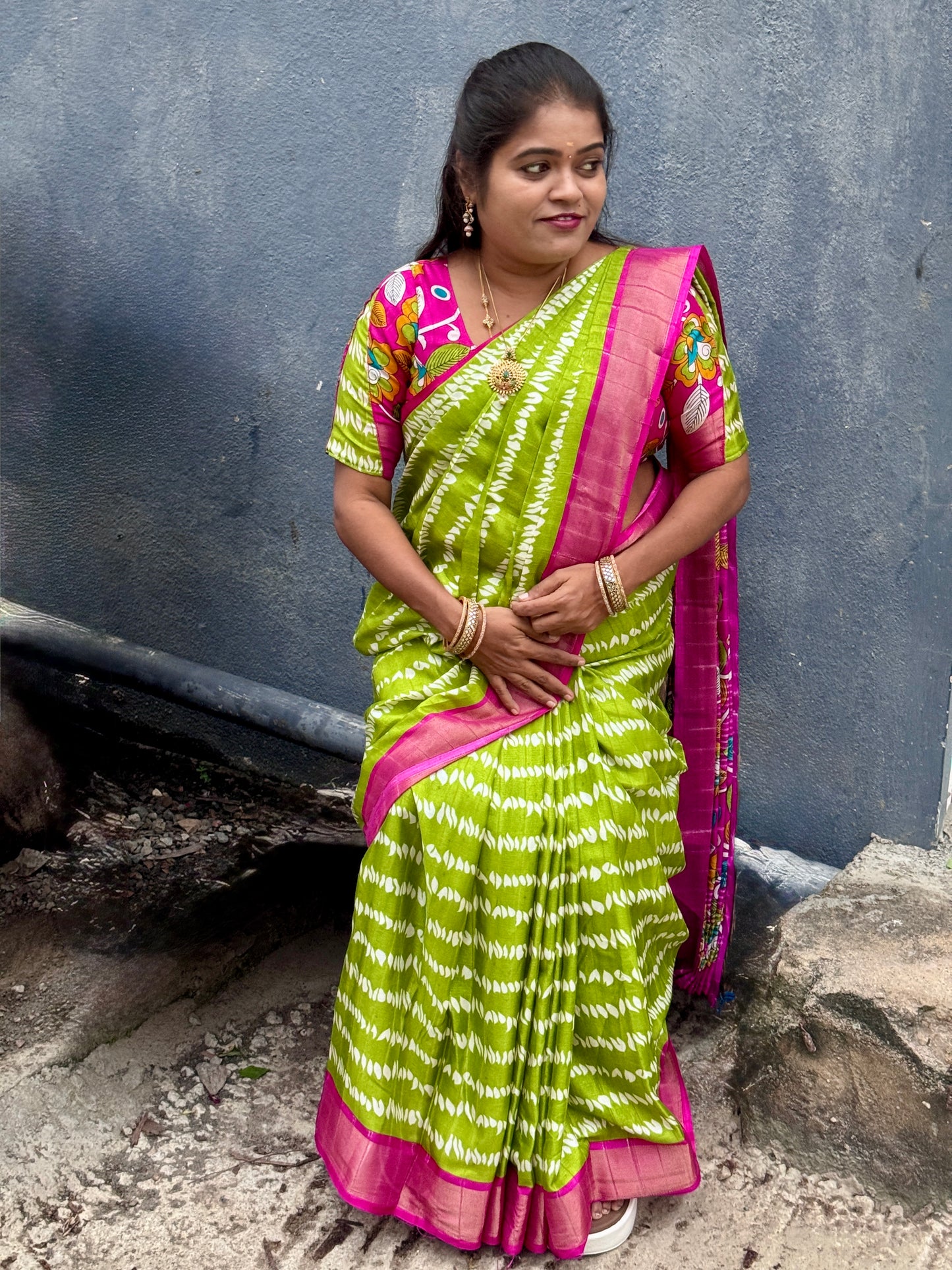 Dola Silk saree
