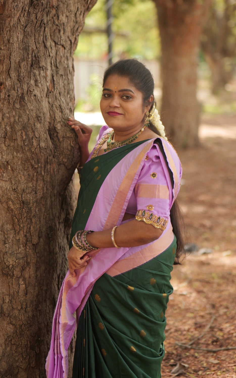 KANCHI SILK SAREE ( botle grrn )