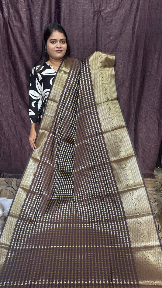 Kattan Silk saree ( Brown)