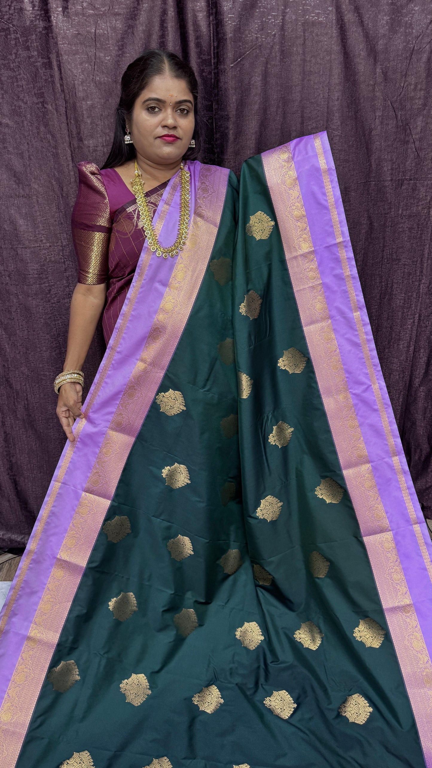 KANCHI SILK SAREE ( Palm green )