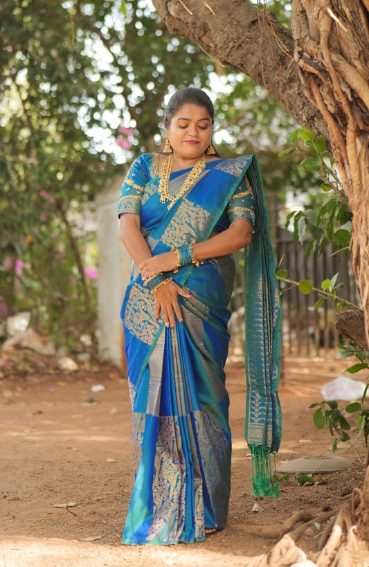KANCHI SOFT SILK SAREE ( BLUE GREEN)